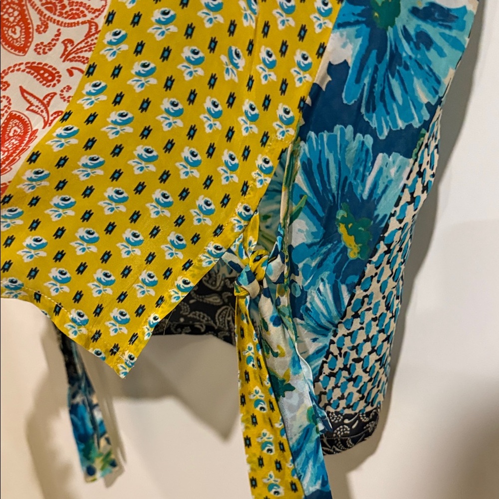 Johnny Was Colorful Floral Patchwork Women's Short Sleeve Top w/Tie Side Details - Picture 2 of 5